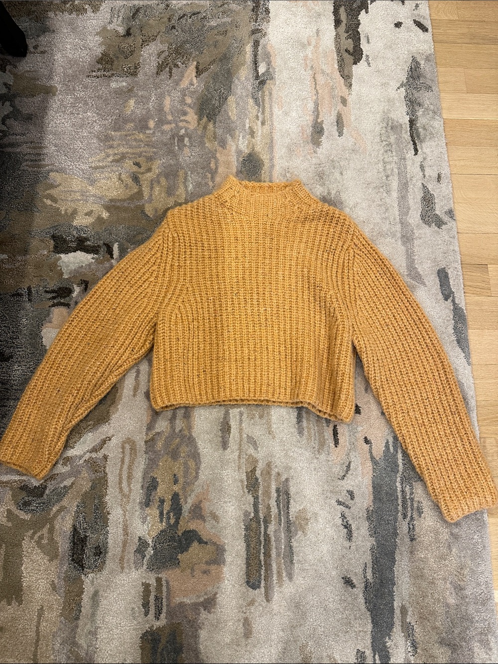 stradivarius Cropped Mustard Yellow Turtleneck Sweater